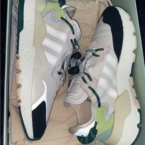 Beyoncé Adidas shoes